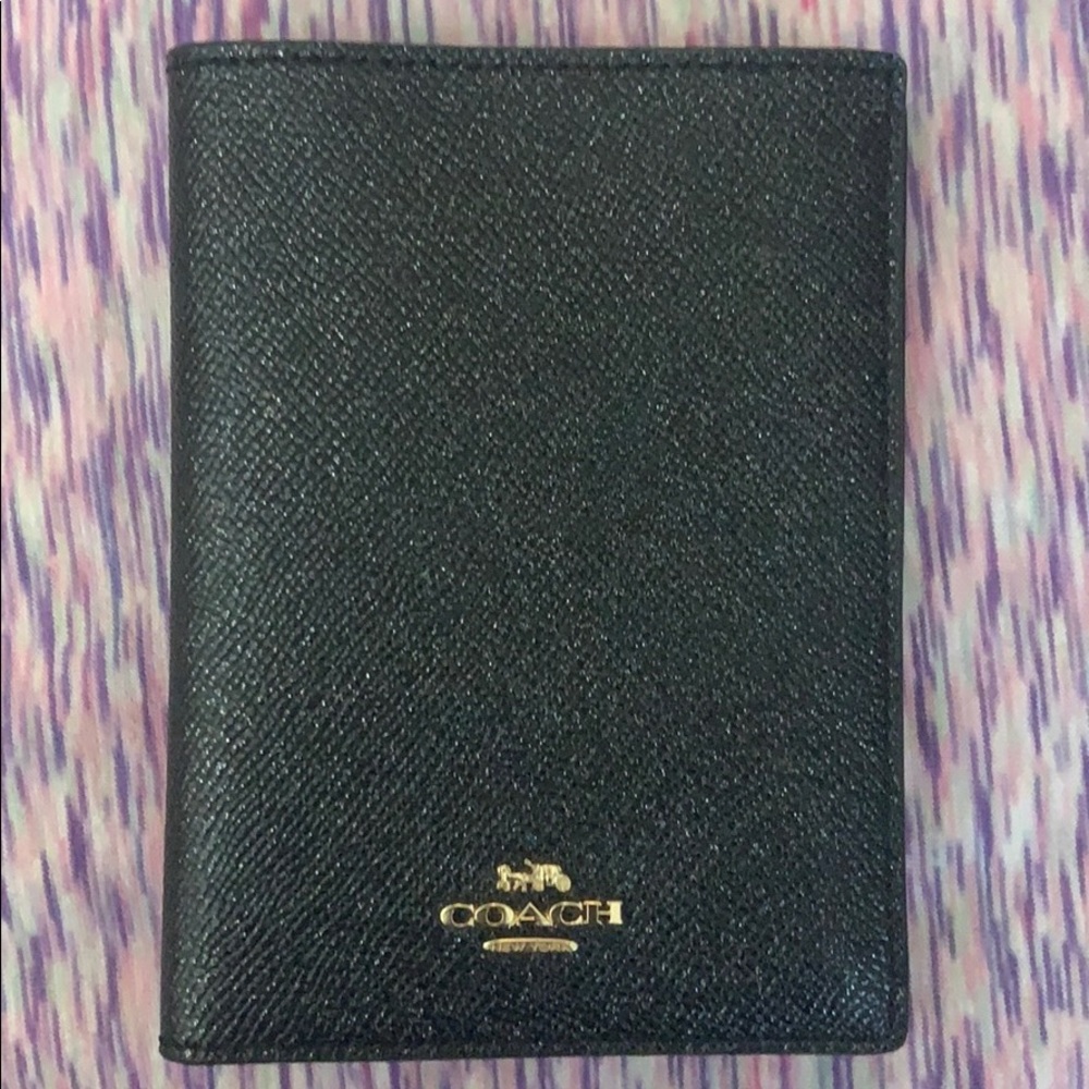 COACH Passport Holder & Luggage Tag!